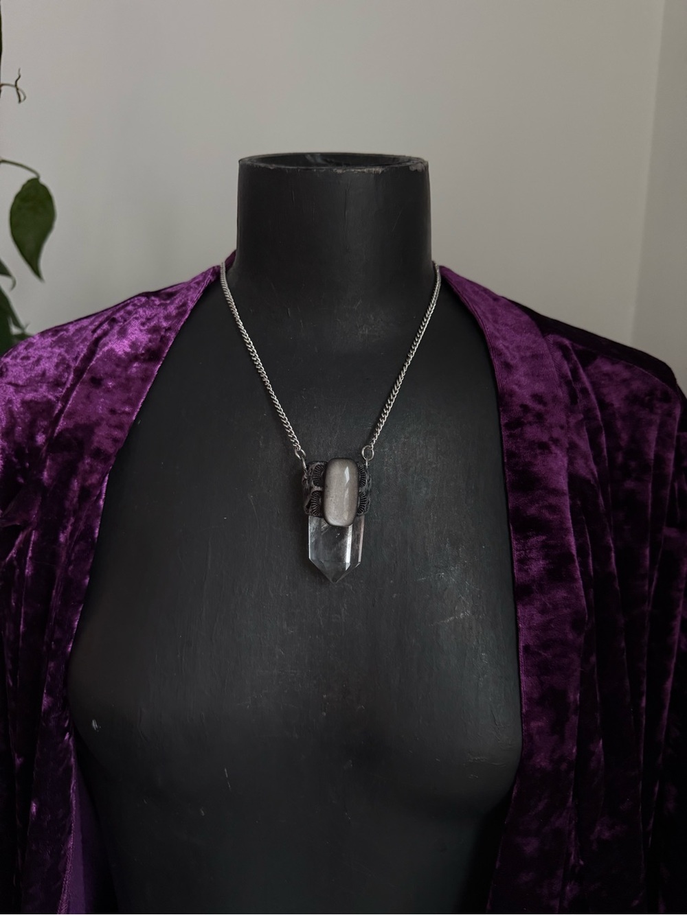 Clear quartz Crystal Point Pendant Necklace obsidian jewelry for protection - Picture 3 of 10